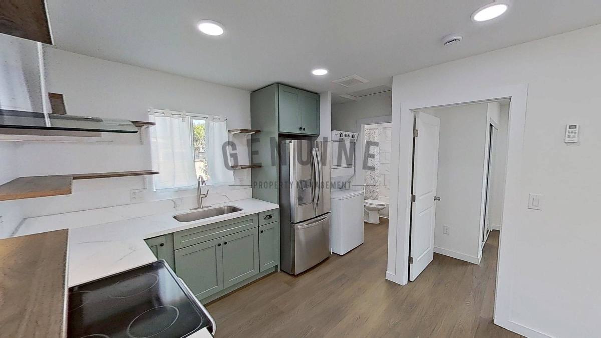 Apartment for rent at 8134 Poinsettia Dr, Buena Park, CA 90620