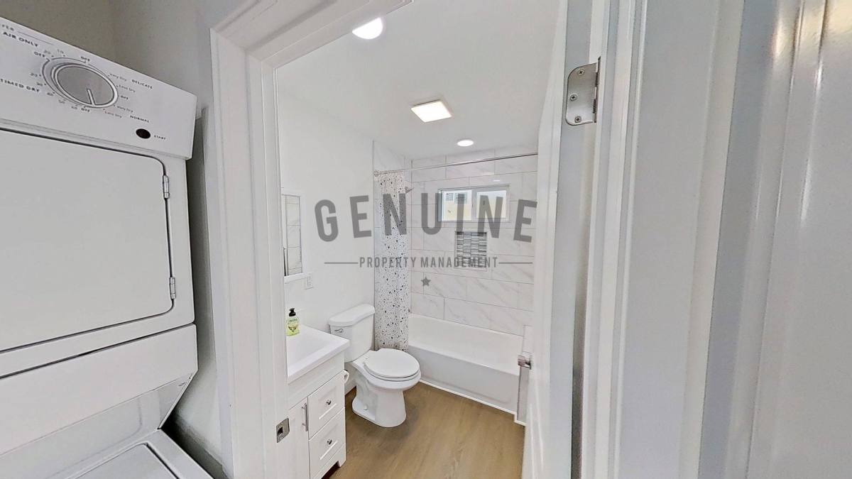 Apartment for rent at 8134 Poinsettia Dr, Buena Park, CA 90620