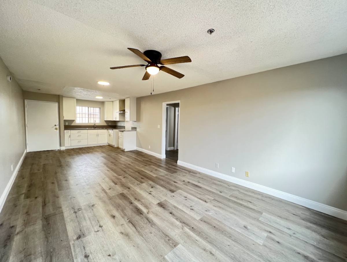 Apartment for rent at 8307 S Figueroa St, Los Angeles, CA 90003