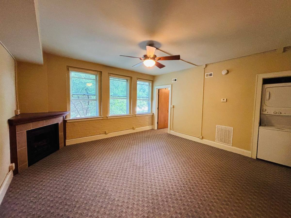 Apartment for rent at 115 College Ave #209, Blacksburg, VA 24060