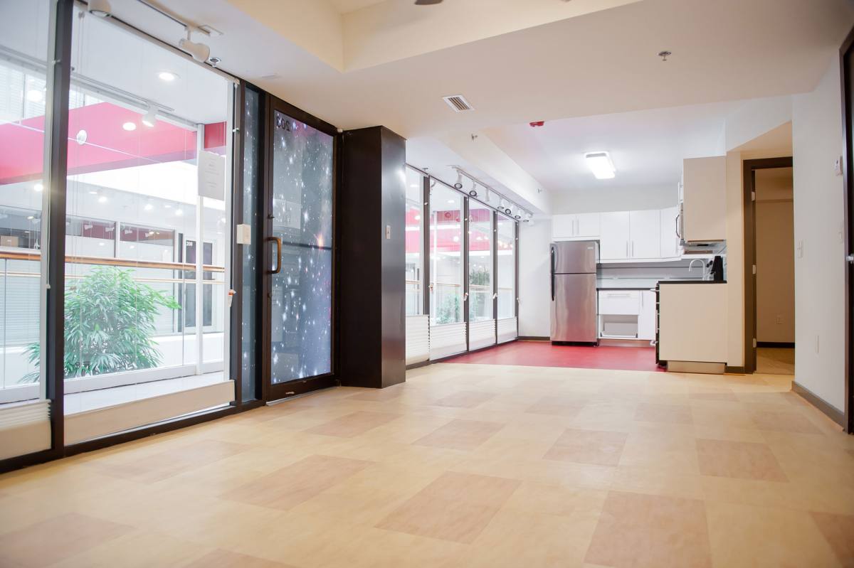 Apartment for rent at 110 Campbell Ave, SW, Roanoke, VA 24011