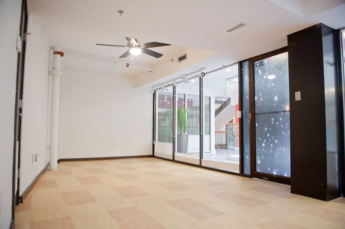 Apartment for rent at 110 Campbell Ave, SW, Roanoke, VA 24011