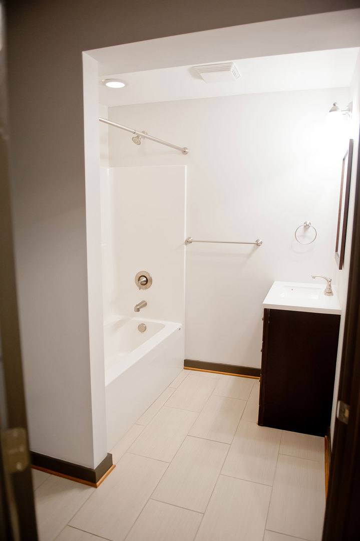 Apartment for rent at 110 Campbell Ave, SW, Roanoke, VA 24011