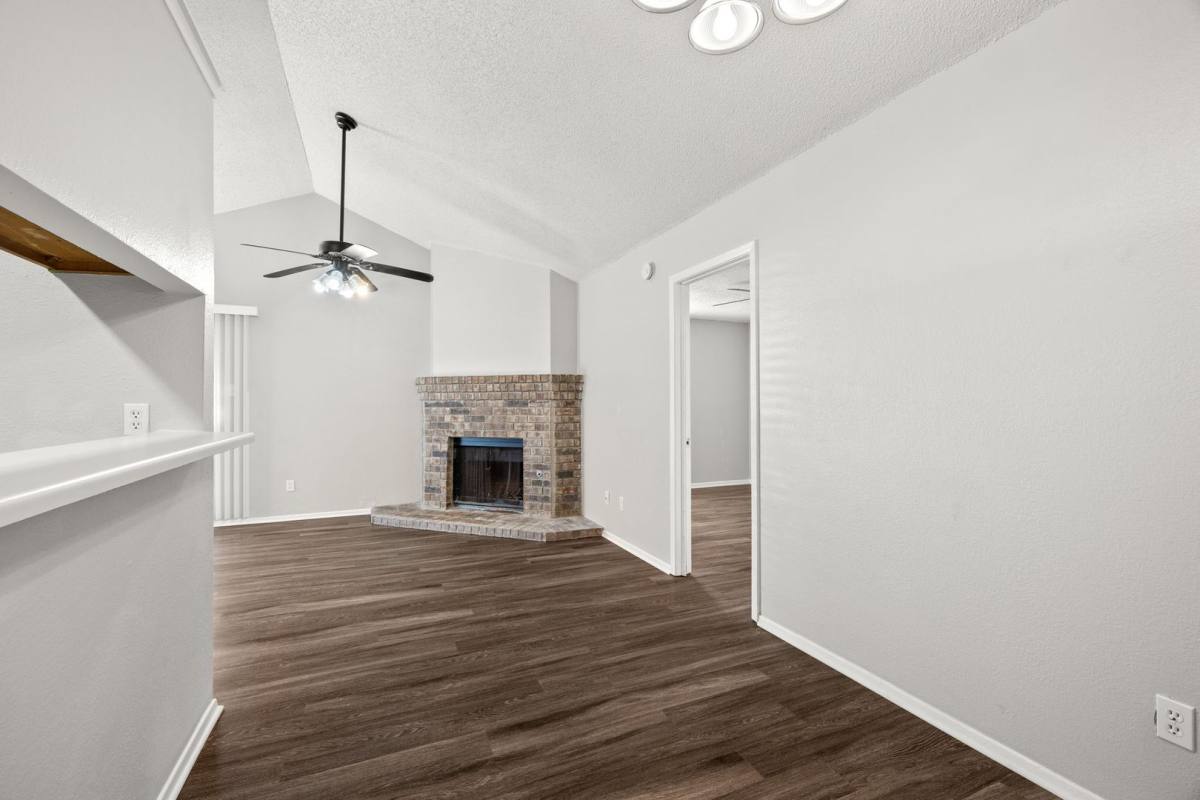Apartment for rent at 12130 Thompkins Dr, Austin, TX 78753