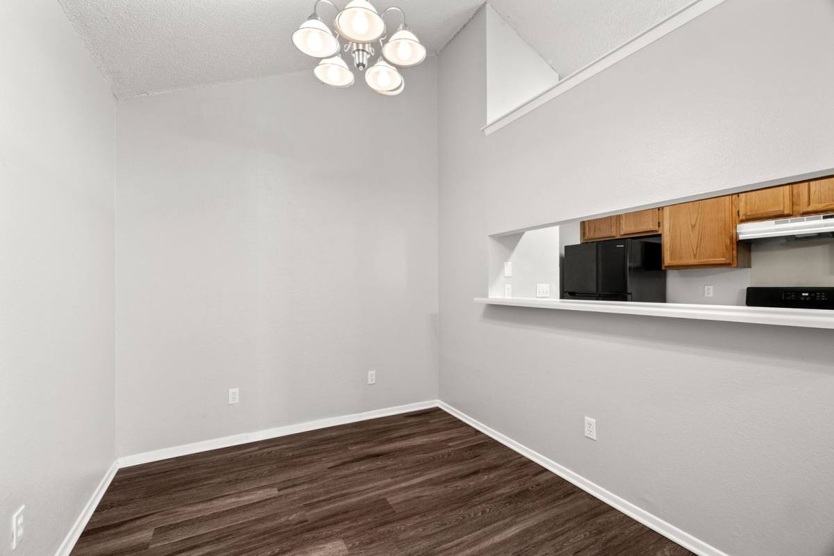 Apartment for rent at 12130 Thompkins Dr, Austin, TX 78753