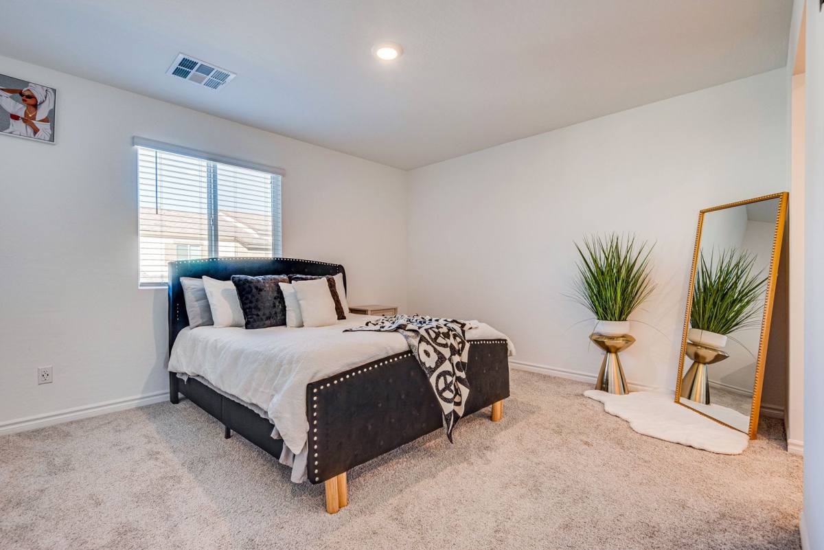 Townhouse for rent at 10718 Lilestone Court, Las Vegas, NV 89166