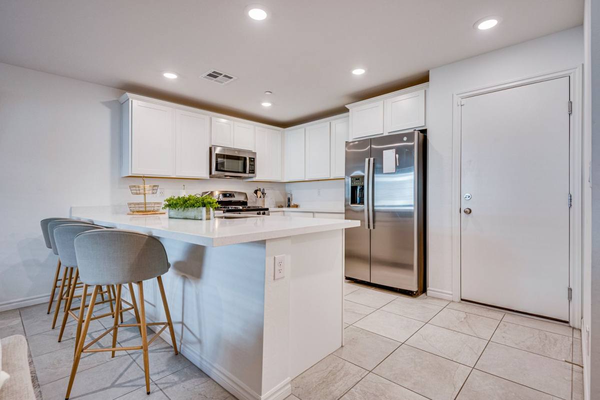 Townhouse for rent at 10718 Lilestone Court, Las Vegas, NV 89166