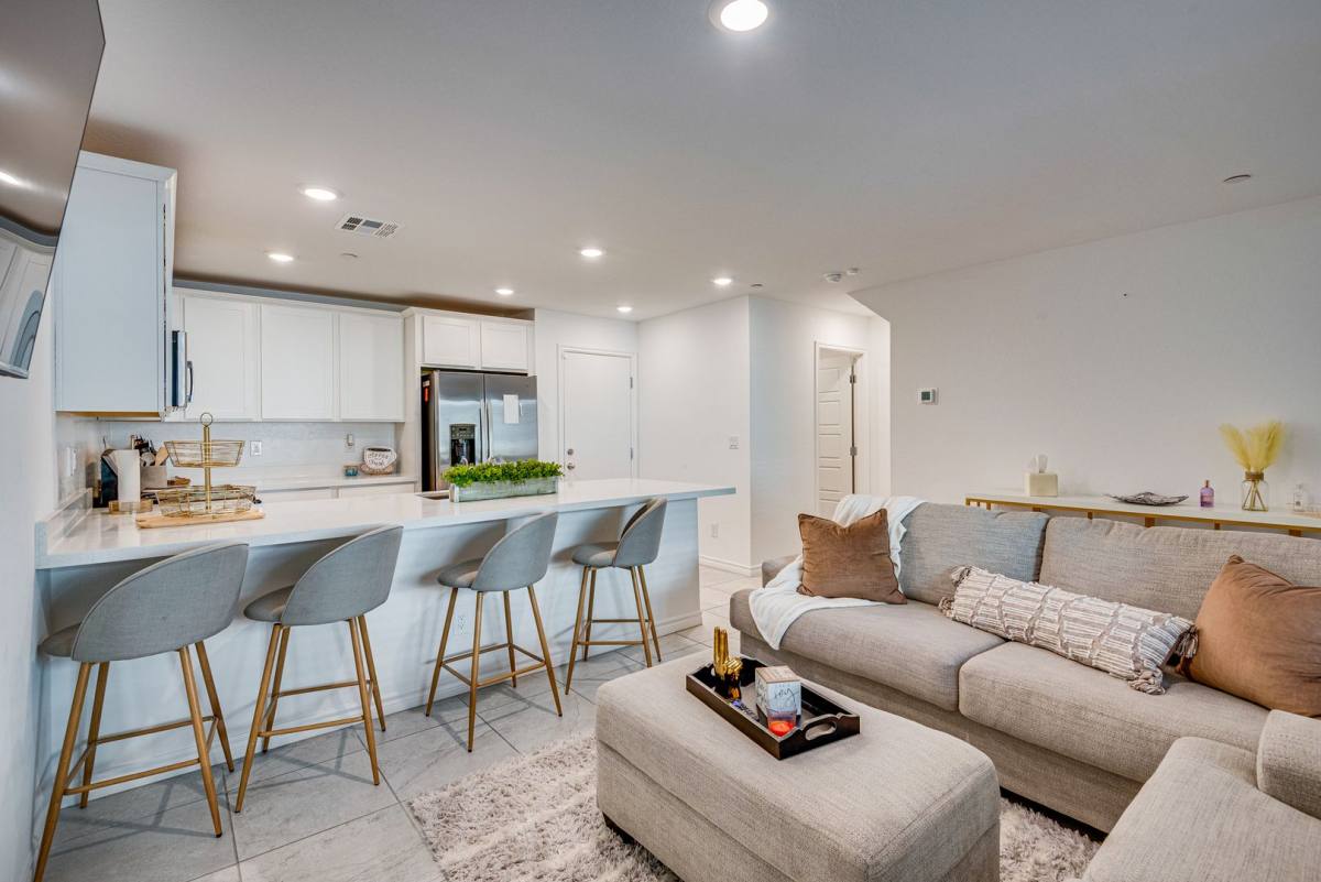 Townhouse for rent at 10718 Lilestone Court, Las Vegas, NV 89166