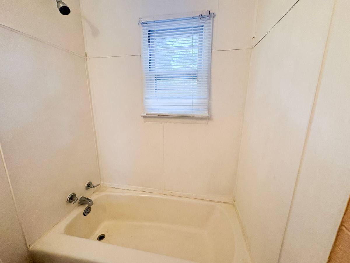 Apartment for rent at 501 Weaver St, Spring Lake, NC 28390