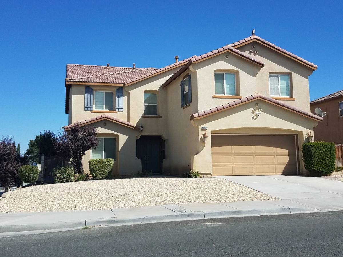 House for rent at 14867 Glen Hollow Rd, Victorville, CA 92394