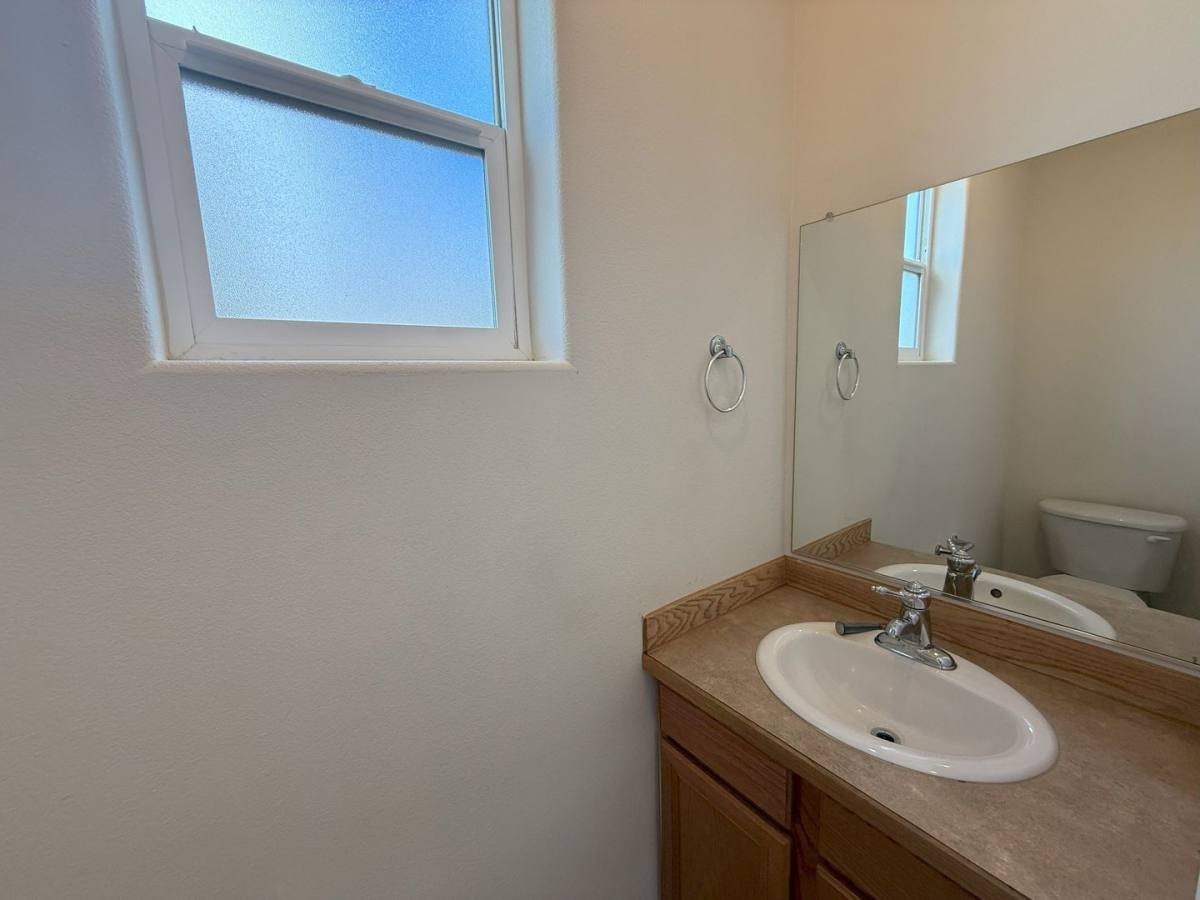 Townhouse for rent at 2636 SW Cascade Mountain Lane, Redmond, OR 97756
