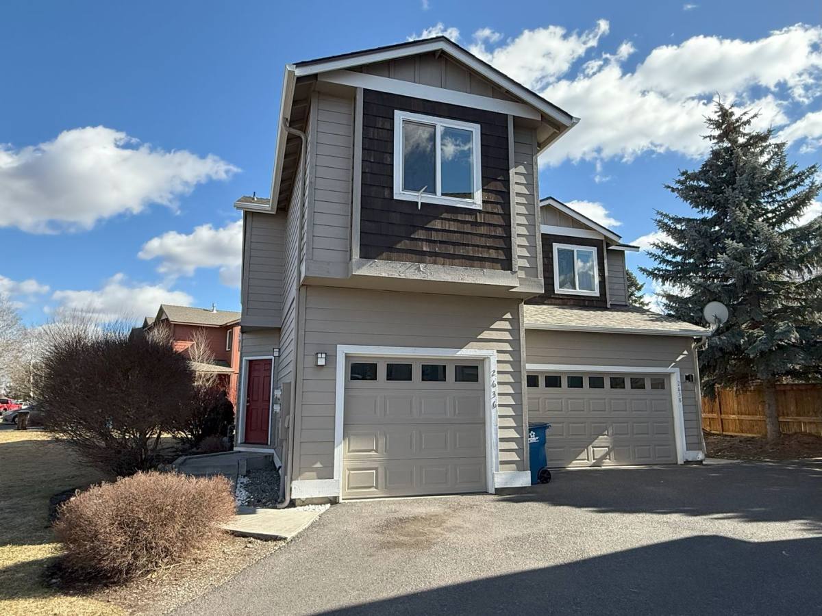 Townhouse for rent at 2636 SW Cascade Mountain Lane, Redmond, OR 97756