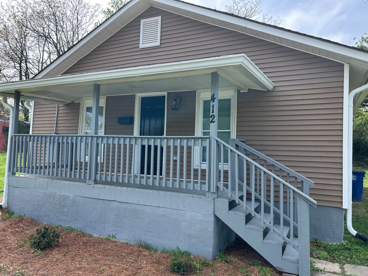 House for rent at 412 W 27th St, Winston Salem, NC 27105