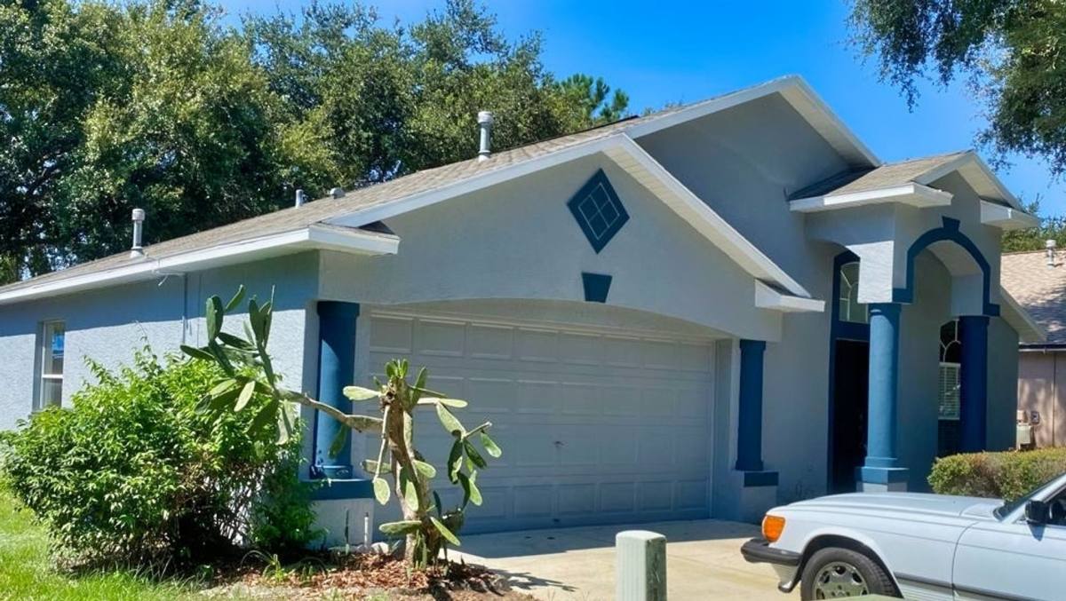 House for rent at 727 Somerstone Dr, Valrico, FL 33594