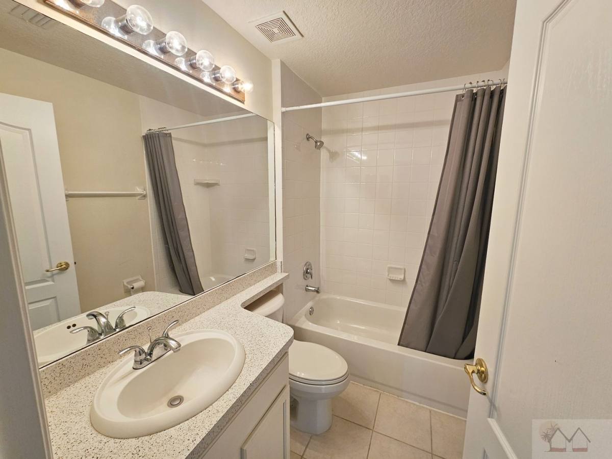 House for rent at 727 Somerstone Dr, Valrico, FL 33594