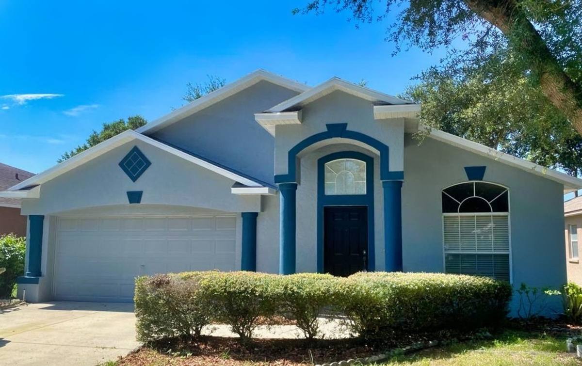 House for rent at 727 Somerstone Dr, Valrico, FL 33594