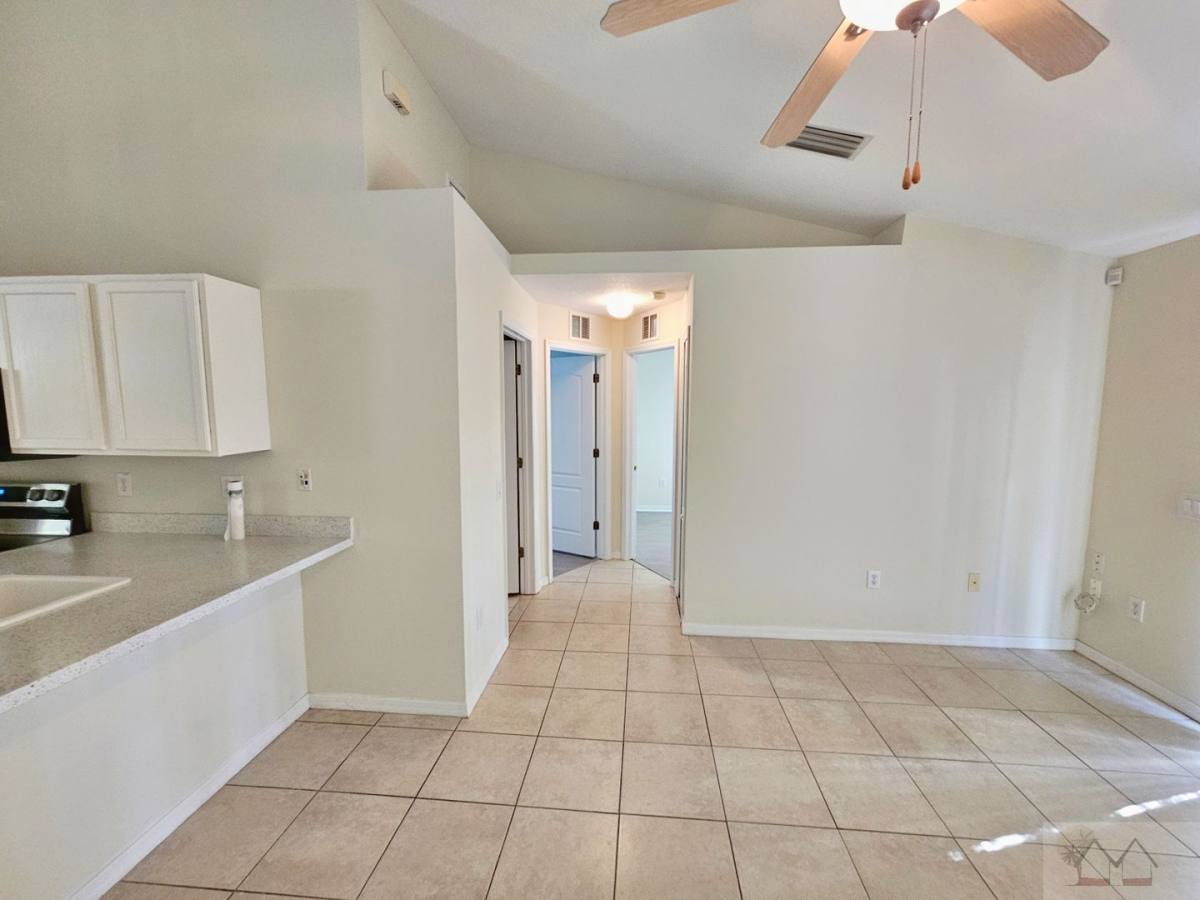 House for rent at 727 Somerstone Dr, Valrico, FL 33594