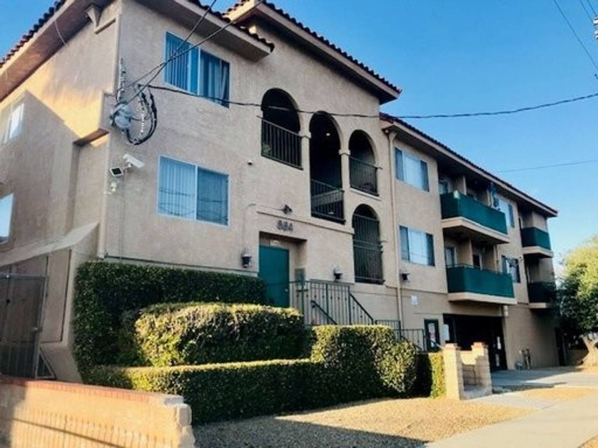 Apartment for rent at 664 W 12th St, San Pedro, CA 90731