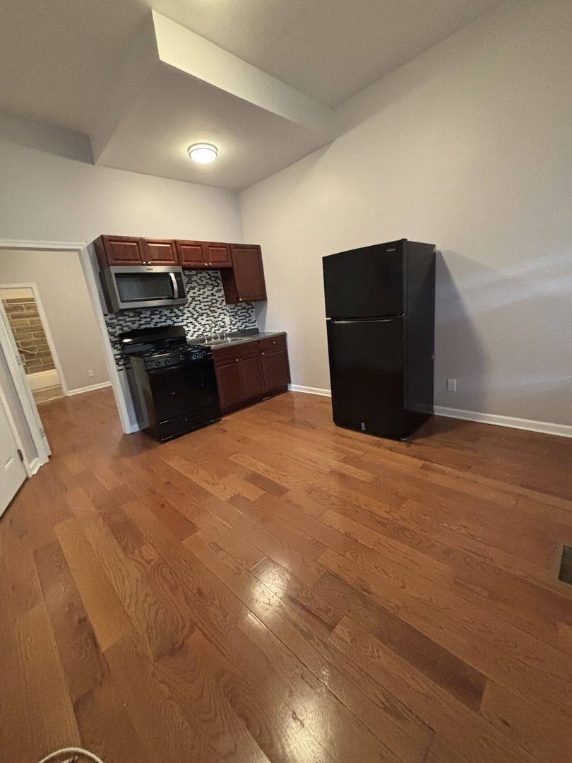 Apartment for rent at 825 N 41st St, Philadelphia, PA 19104