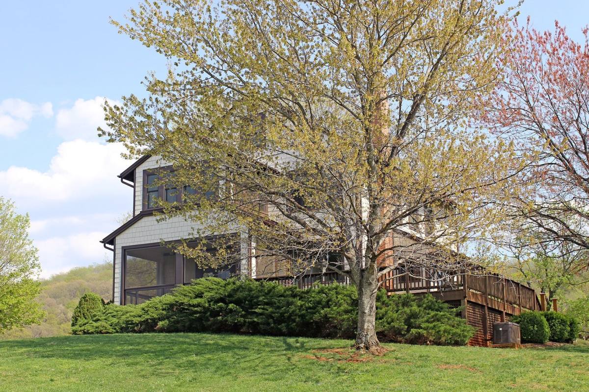House for rent at 4577 Stony Point Rd, Barboursville, VA 22923