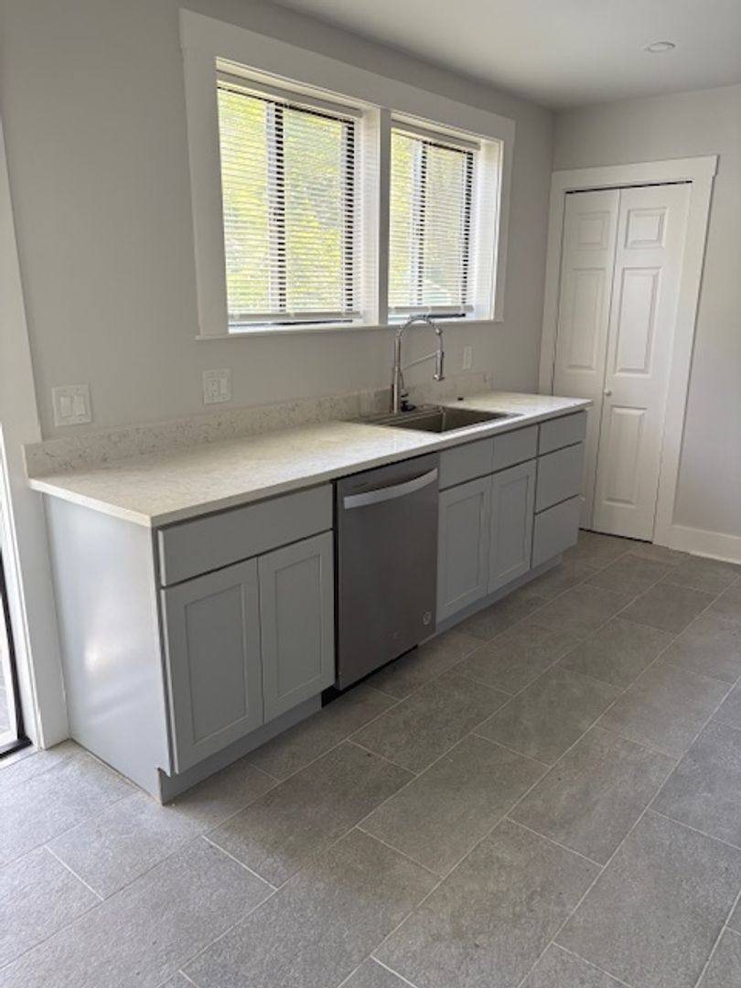 Apartment for rent at 6 - 8 Forest St, Maynard, MA 01754