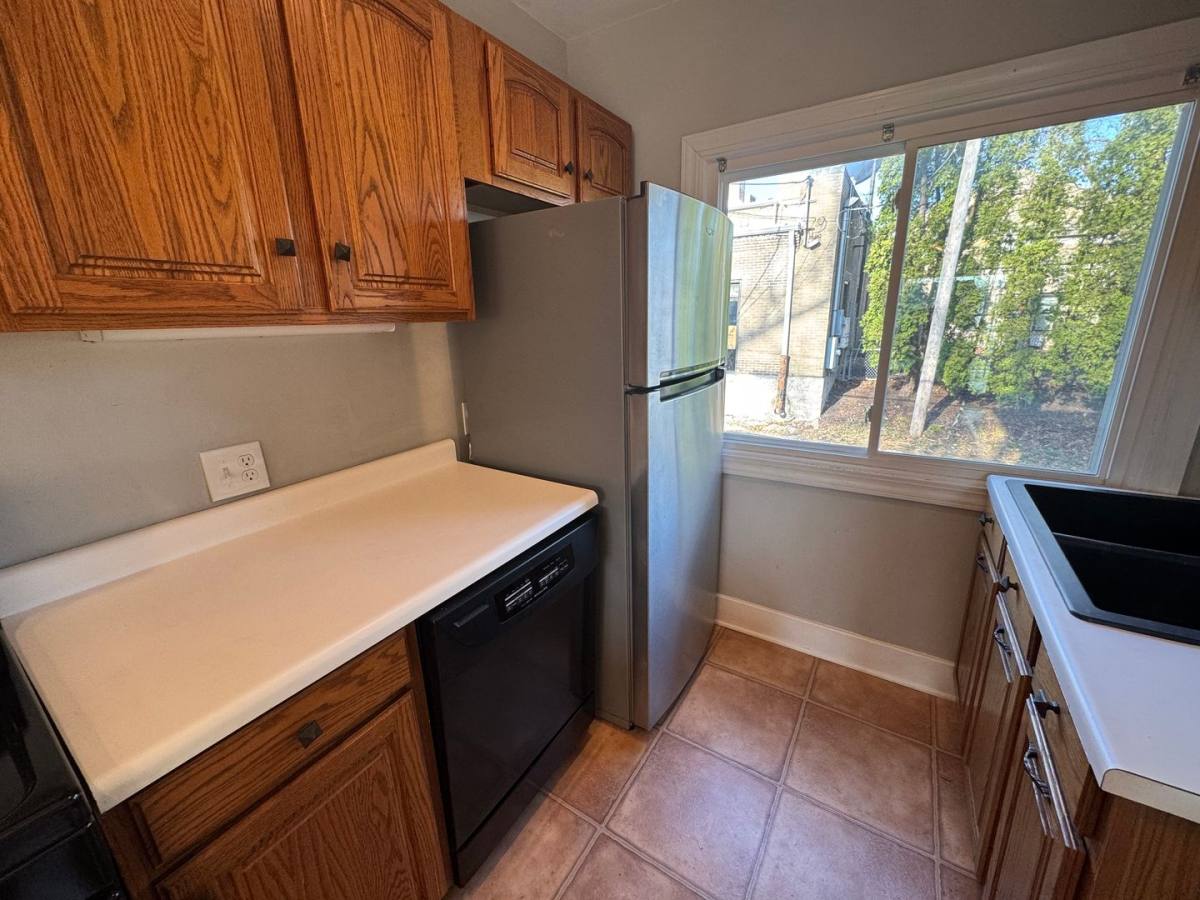 House for rent at 119 E 13th St, Davenport, IA 52803