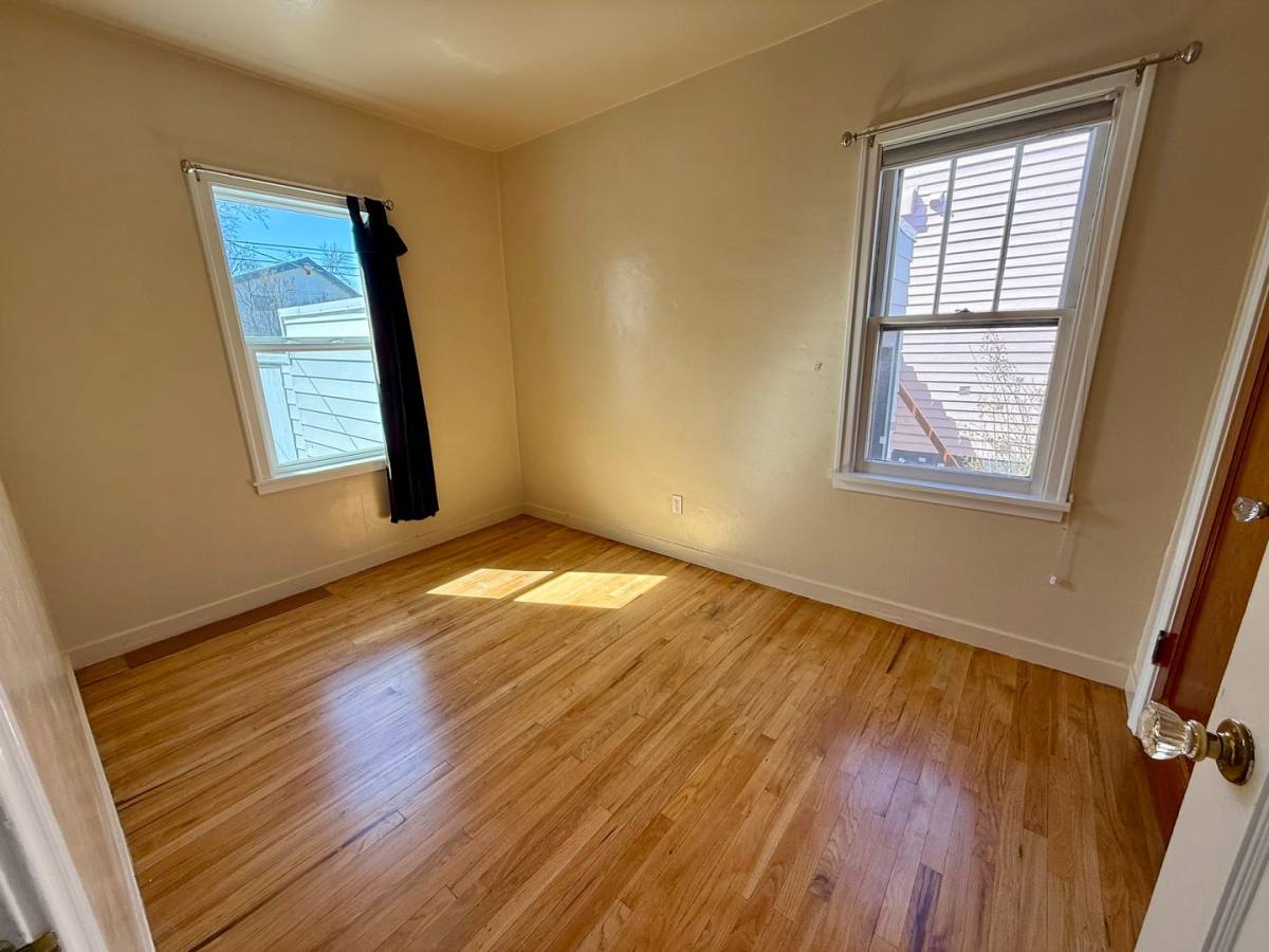 221 N Ave E, Missoula, MT 59801 - House for Rent - Image 3