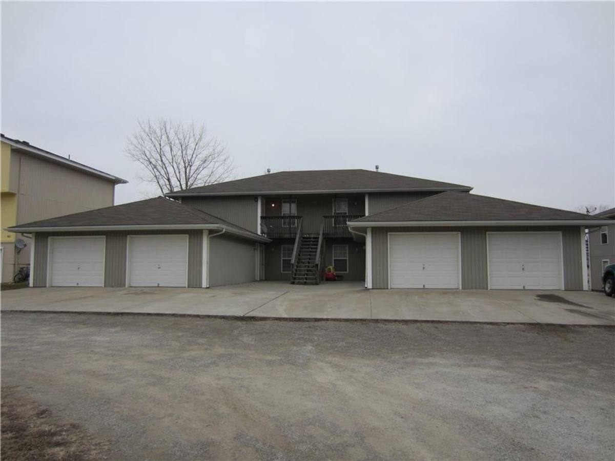 Apartment for rent at 601-643 Port Arthur Rd, Trimble, MO 64492