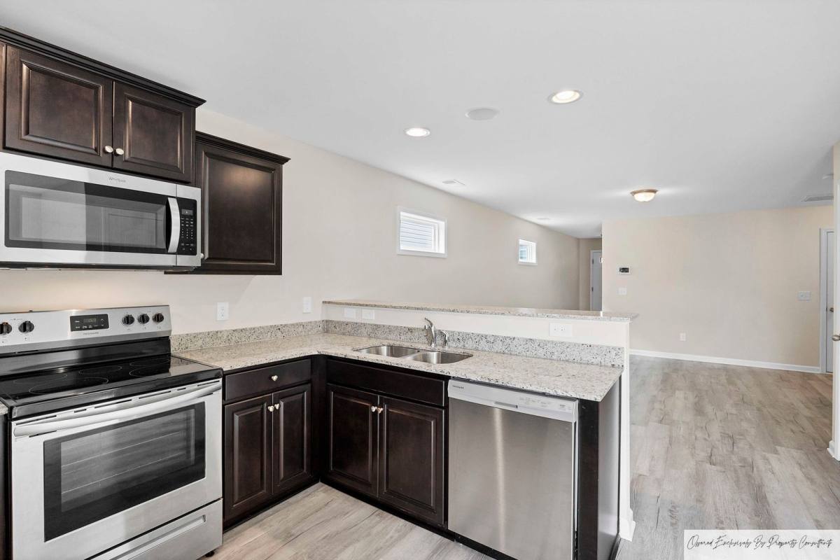 Townhouse for rent at 243 Gum Swamp Trail, West Columbia, SC 29169