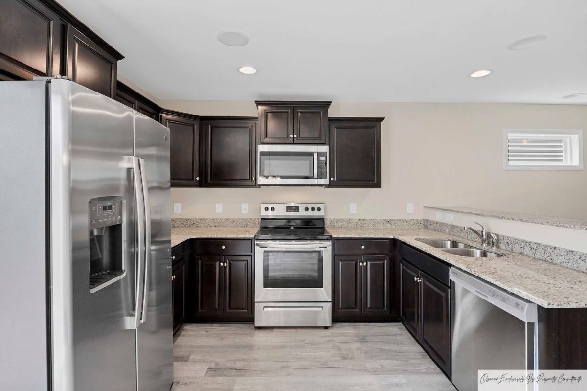 Townhouse for rent at 243 Gum Swamp Trail, West Columbia, SC 29169