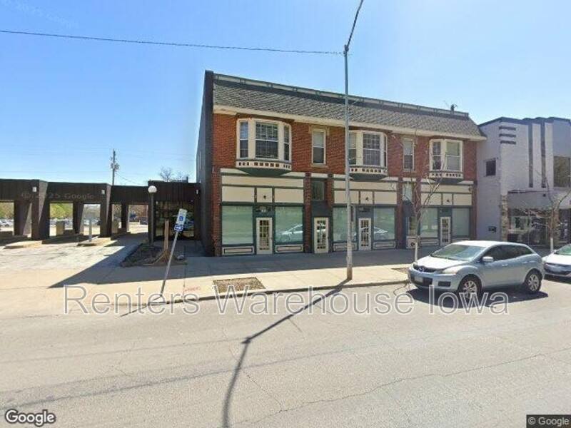 Apartment for rent at 1215 25th St, Des Moines, IA 50311