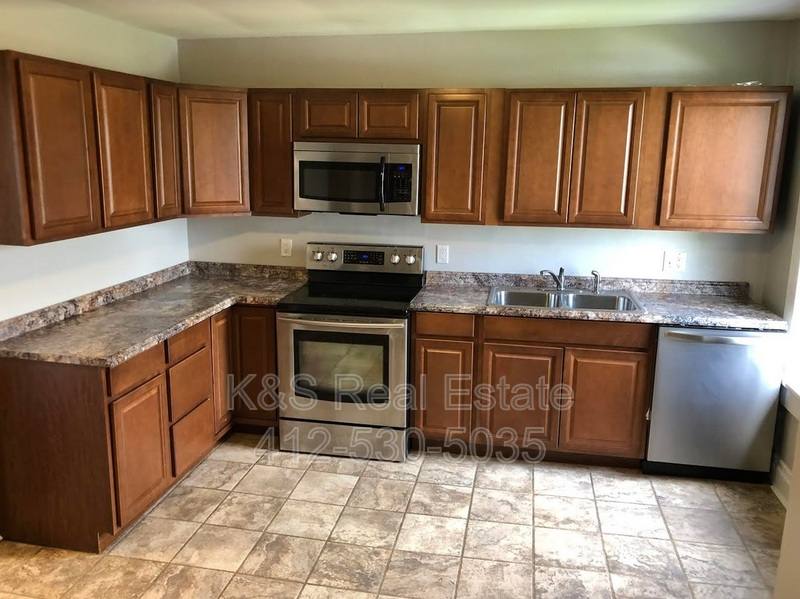 Apartment for rent at 230 Magazine St #2, Carnegie, PA 15106