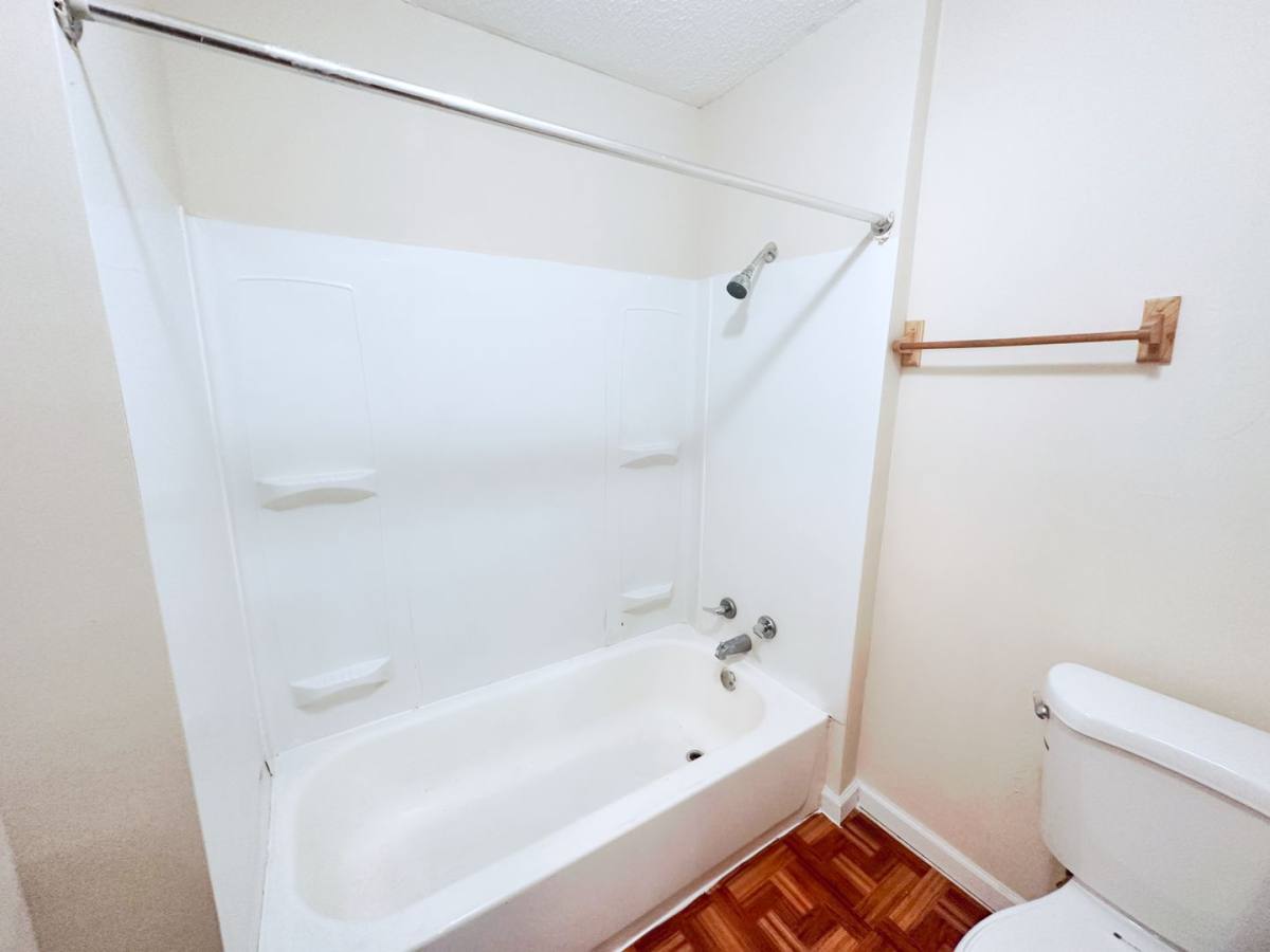 Apartment for rent at 495 Emerson St, Rochester, NY 14613