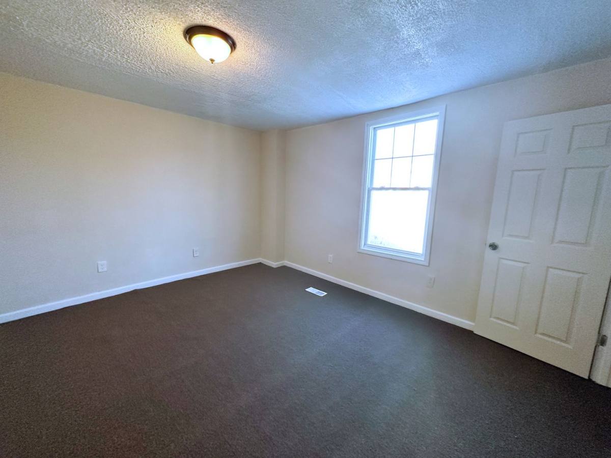 Apartment for rent at 495 Emerson St, Rochester, NY 14613