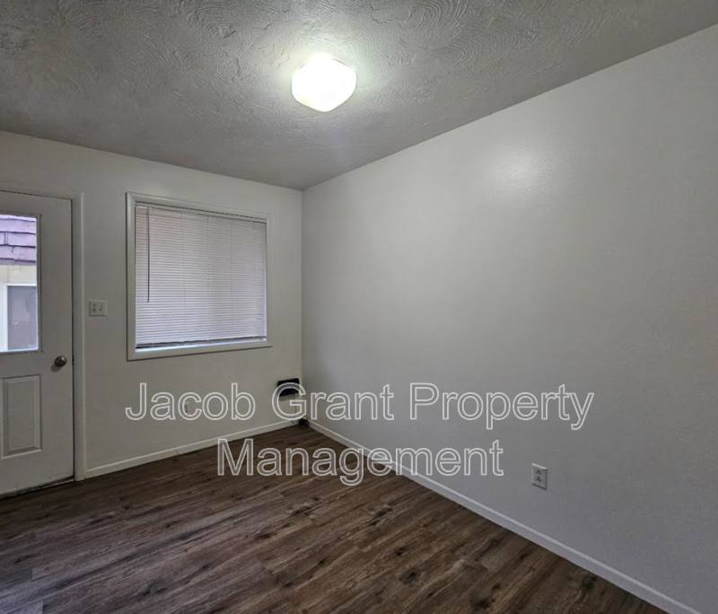 731 N Fanning #735, Idaho Falls, ID 83401 - Townhouse for Rent - Image 5