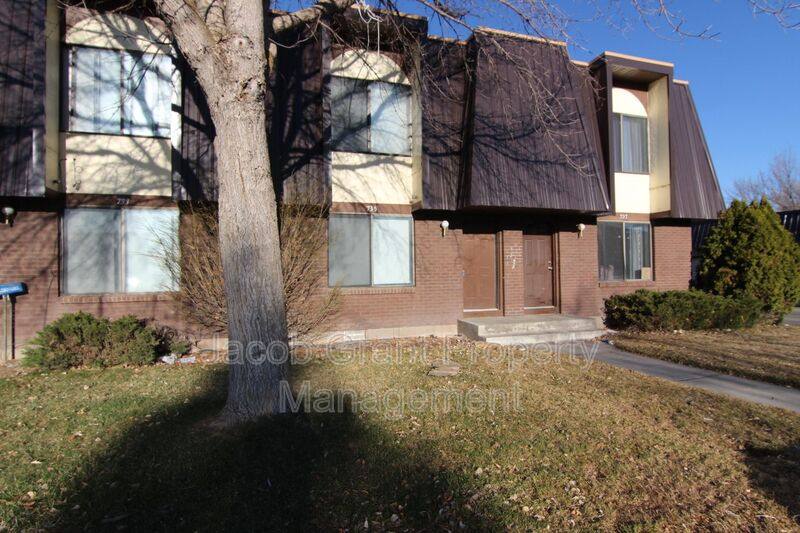 Townhouse for rent at 731 N Fanning #735, Idaho Falls, ID 83401