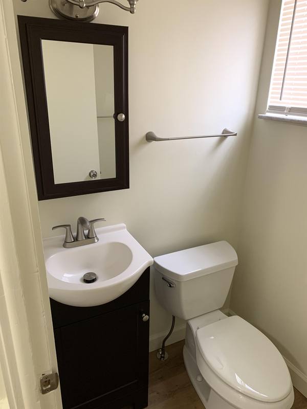 Townhouse for rent at 309 Kenridge Rd, Akron, OH 44333