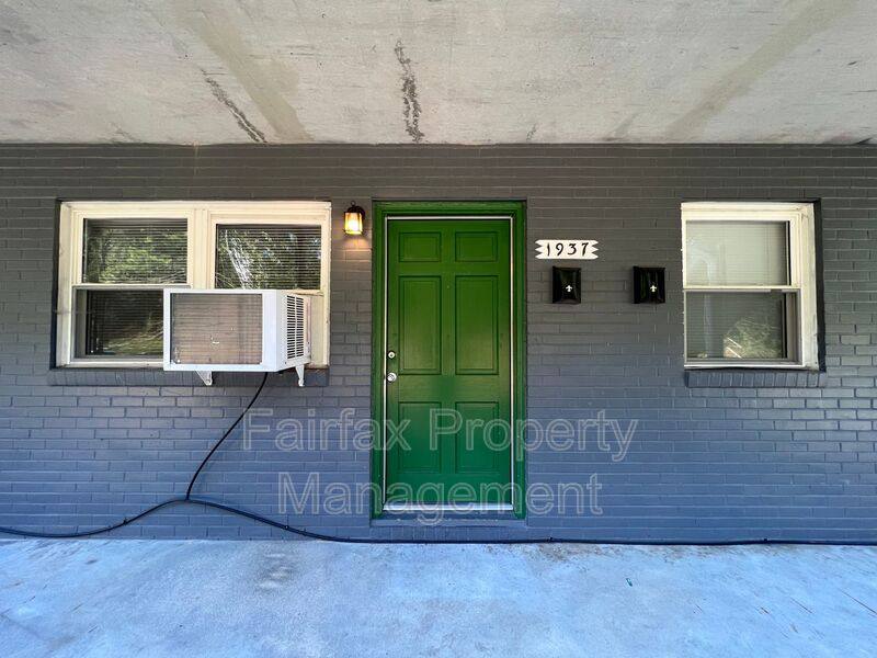 Apartment for rent at 1937 Morehead Ave, Durham, NC 27707