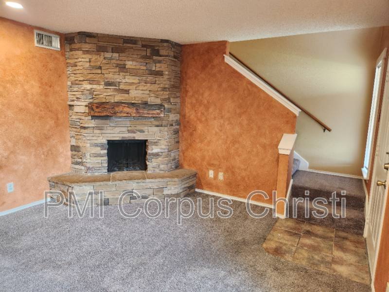 Condo for rent at 6702 Everhart Rd #A102, Corpus Christi, TX 78413