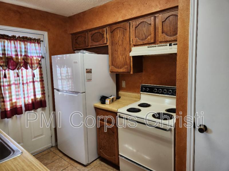 Condo for rent at 6702 Everhart Rd #A102, Corpus Christi, TX 78413