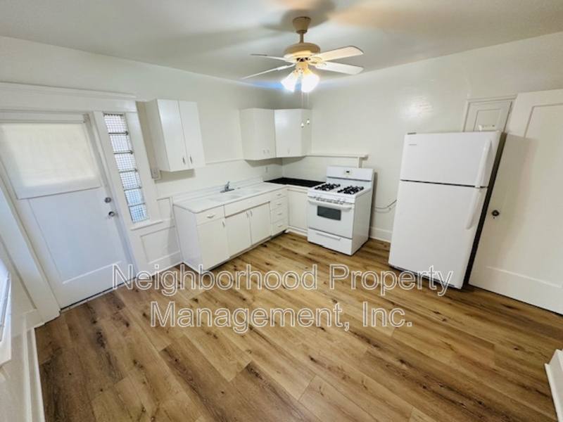 Apartment for rent at 1299 N Linden Ave, Fresno, CA 93728