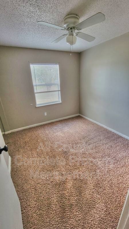 House for rent at 2472 Fernside Rd, Jacksonville, FL 32246