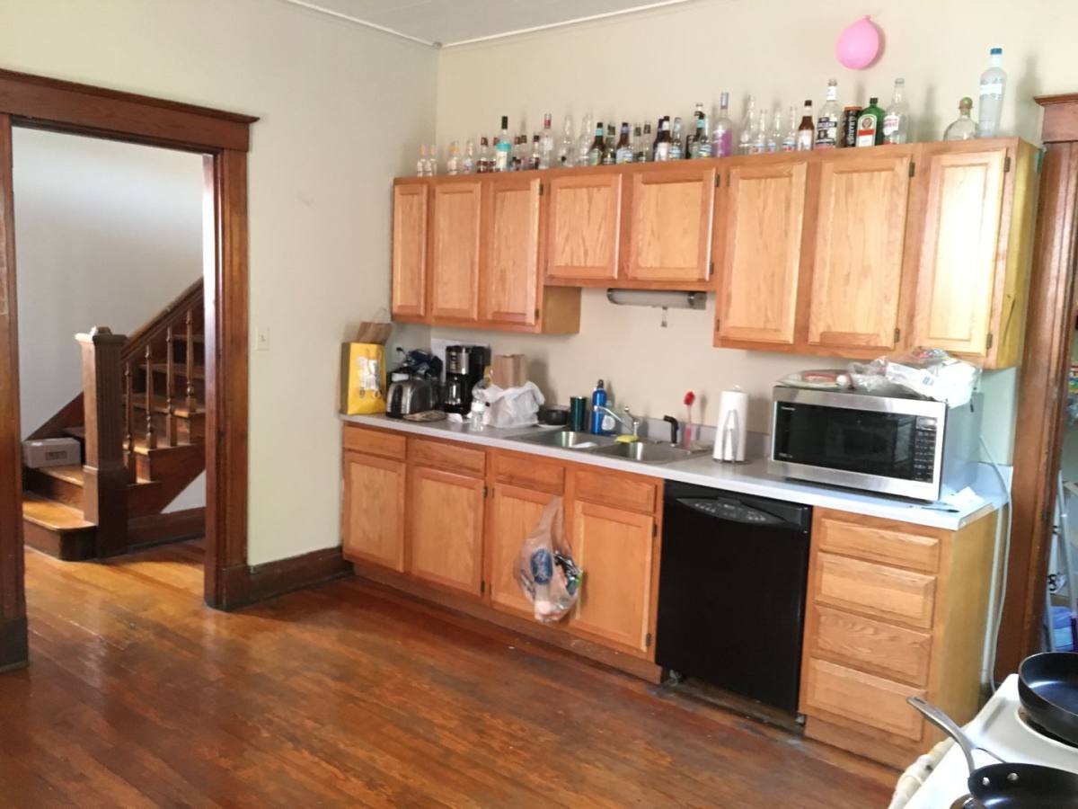 Apartment for rent at 2314 Ravine St, Cincinnati, OH 45219
