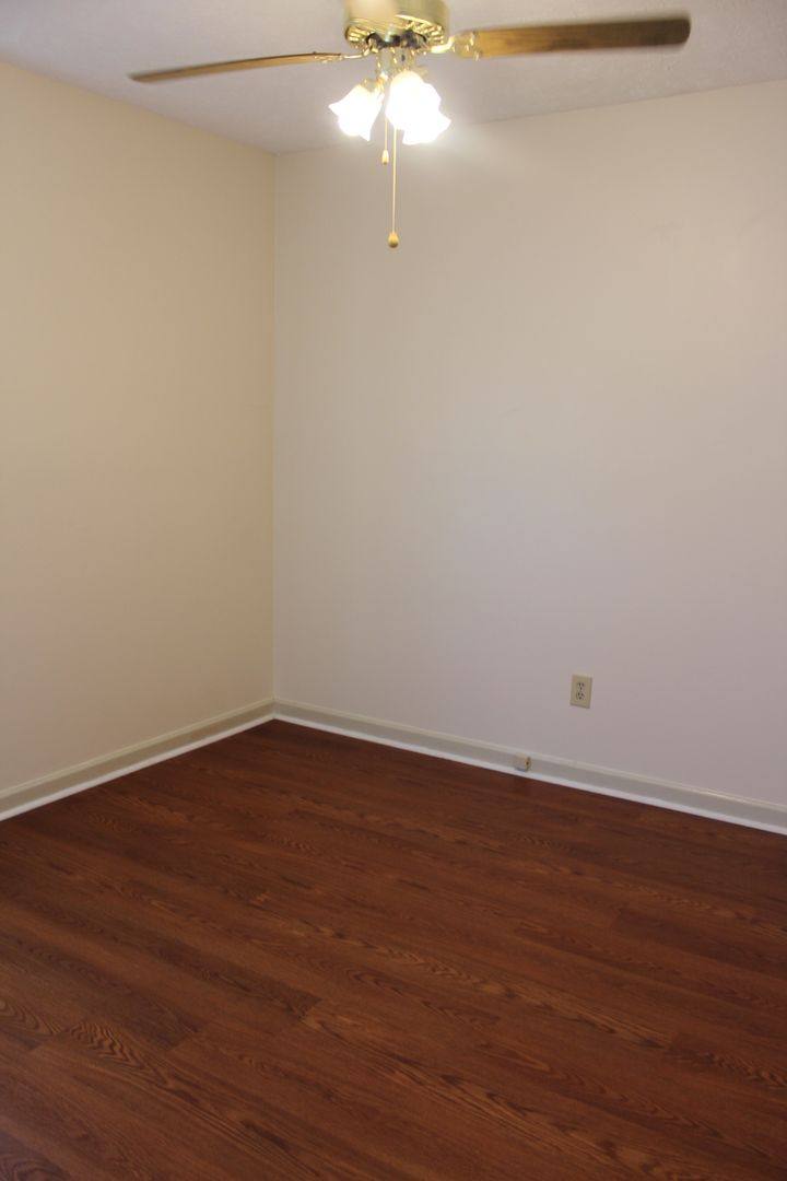 House for rent at 916 Glen Reilly Dr, Fayetteville, NC 28314