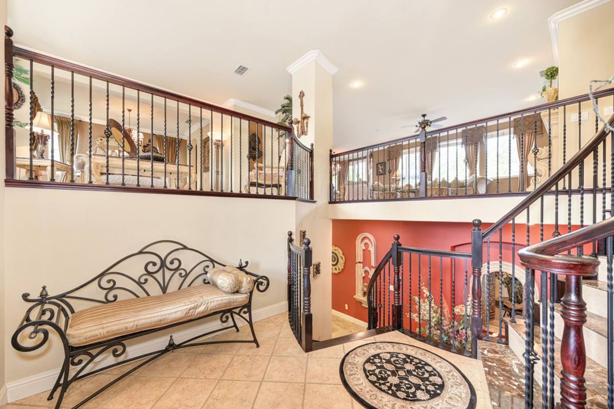 House for rent at 1676 Stronsay Court, Folsom, CA 95630
