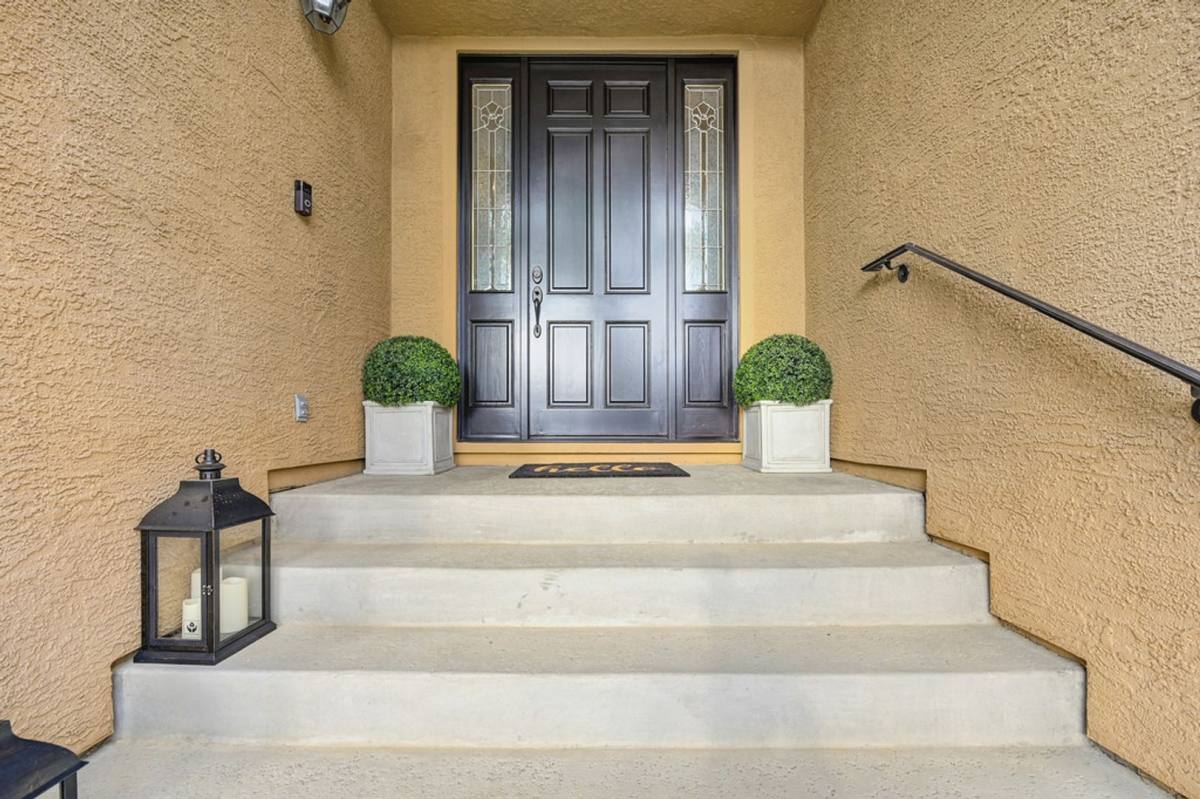 House for rent at 1676 Stronsay Court, Folsom, CA 95630