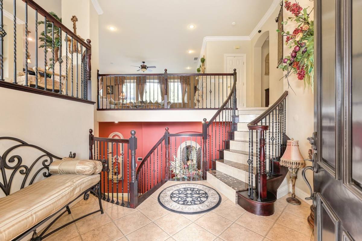 House for rent at 1676 Stronsay Court, Folsom, CA 95630