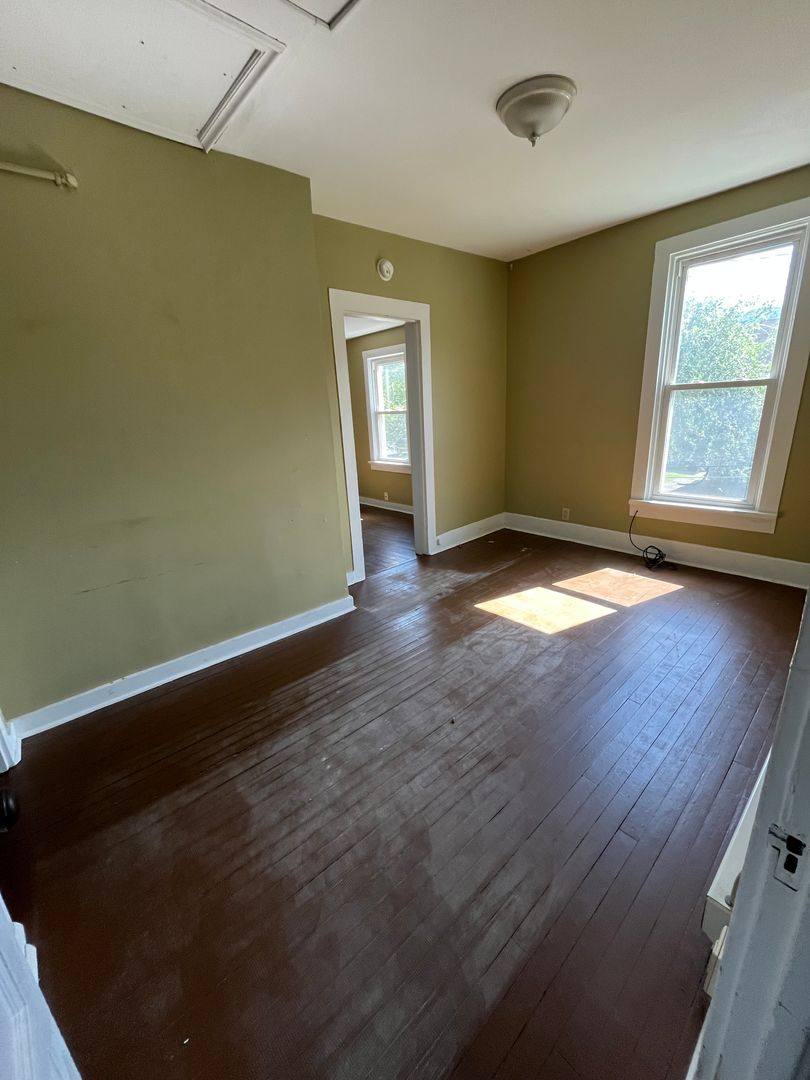 Apartment for rent at 325 Walnut St, Howard, PA 16841