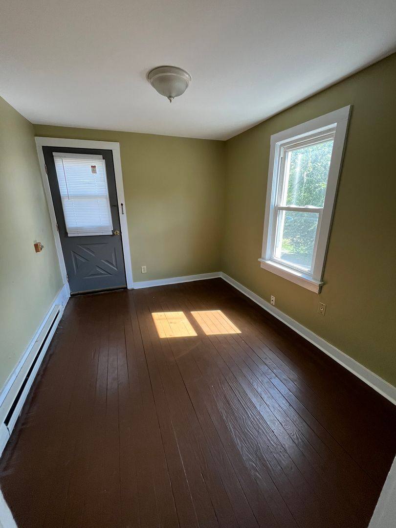 Apartment for rent at 325 Walnut St, Howard, PA 16841