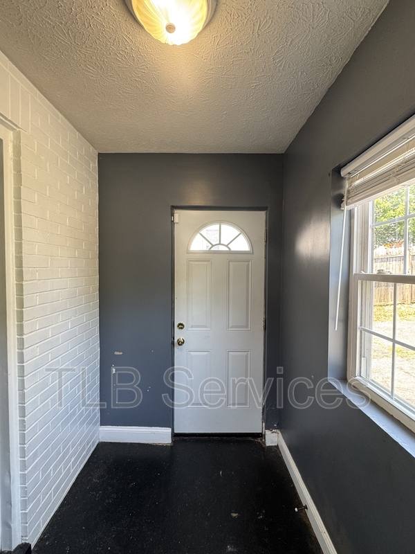 House for rent at 310 Yeardley Ave, Lynchburg, VA 24501